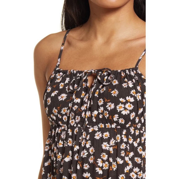 Billabong Floral Mini Dress - Picture 4 of 5